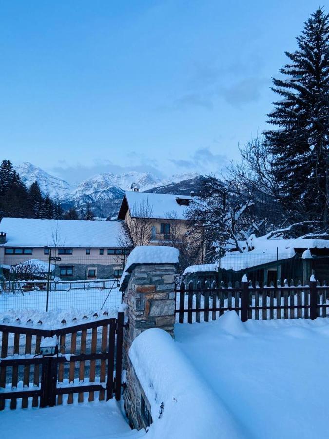 Hotel La Fontaine Oulx Eksteriør billede