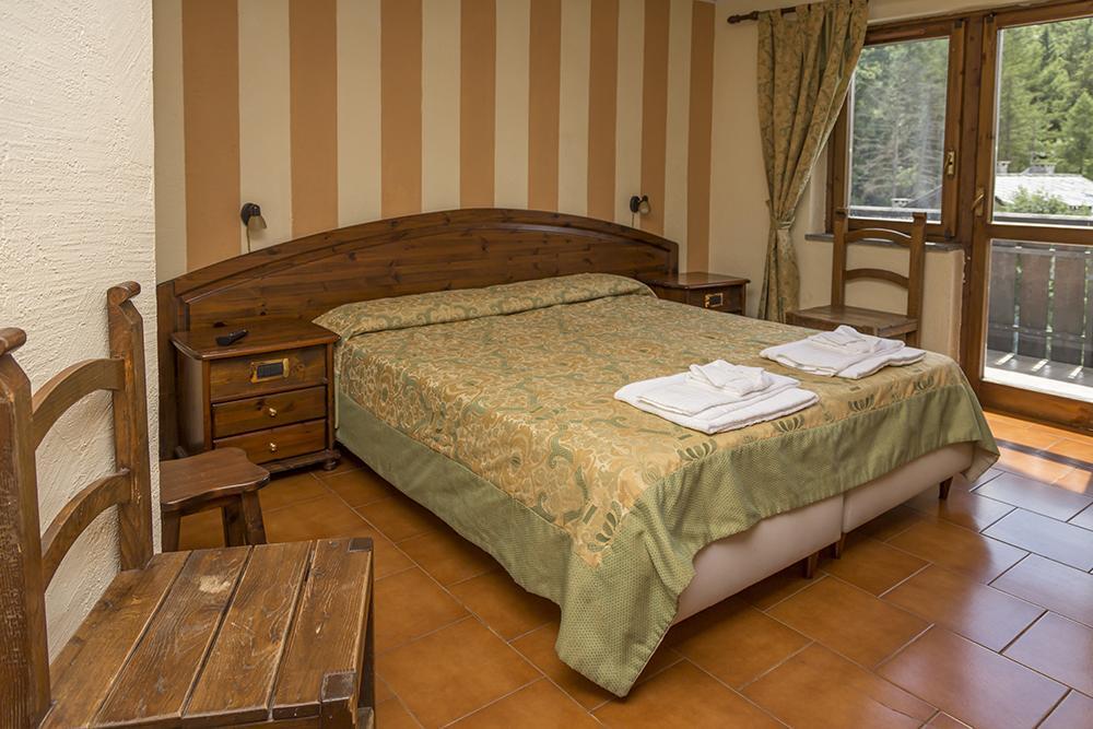 Hotel La Fontaine Oulx Eksteriør billede